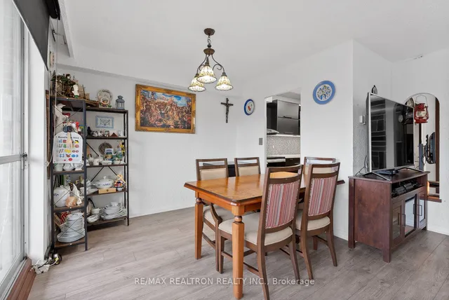 Additional image 10 of 1 Massey Sq Unit 1110