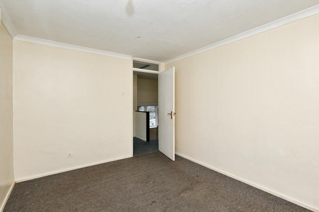 Additional image 10 of 6 Wellcroft Close, Welwyn Garden City, Hertfordshire, AL7 3JZ