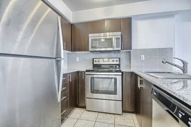 Additional image 6 of 1410 Dupont St Unit 2002