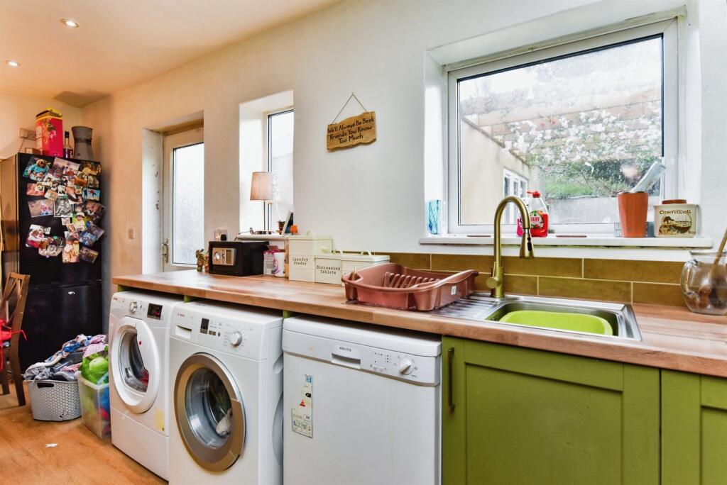 Additional image 4 of Cole Road, Bruton