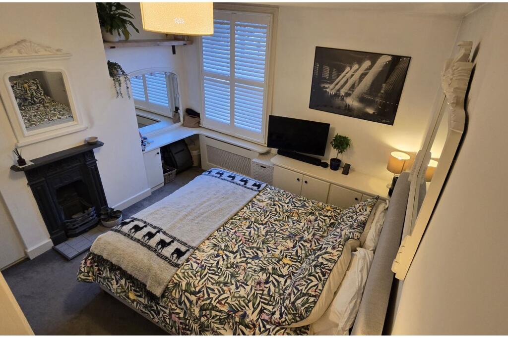 Additional image 10 of Southdown Road, Harpenden, AL5