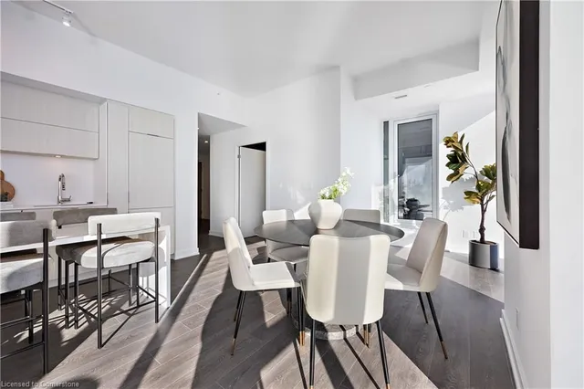 Additional image 13 of 370 Martha St Unit 2506