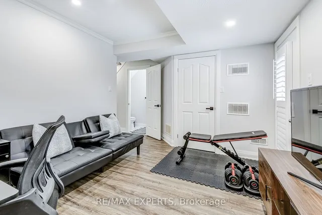 Additional image 8 of 79 Mayland Tr