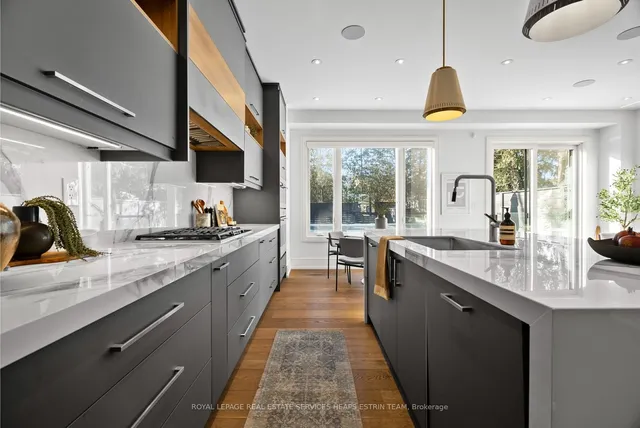 Additional image 11 of 39 Sharron Dr