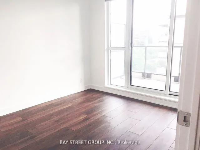 Additional image 7 of 609 Avenue Rd Unit 805