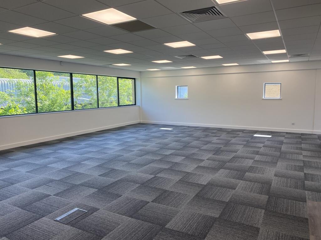 Additional image 7 of Parkway, 13 Porters Wood, St. Albans, Hertfordshire, AL3