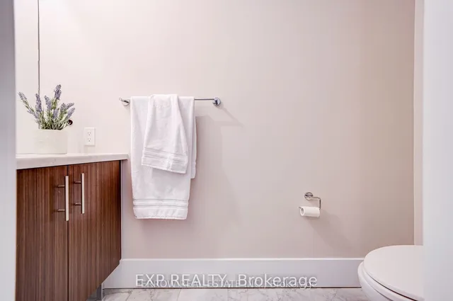 Additional image 14 of 39 Queens Quay Unit 101