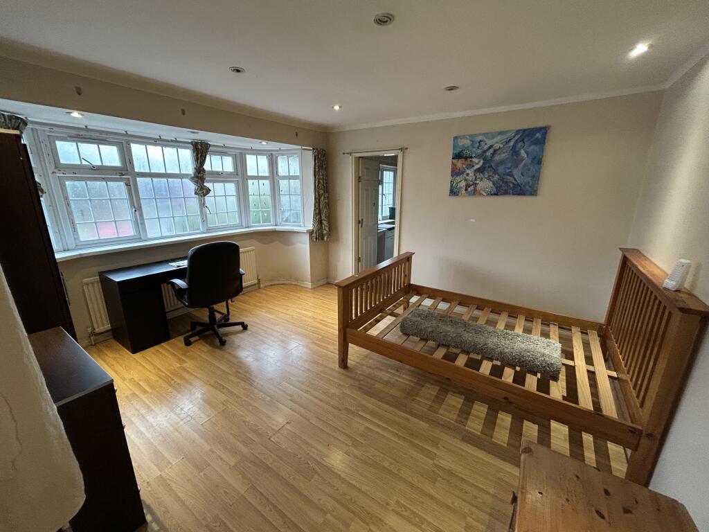 Additional image 11 of Harpenden Road, ST. ALBANS