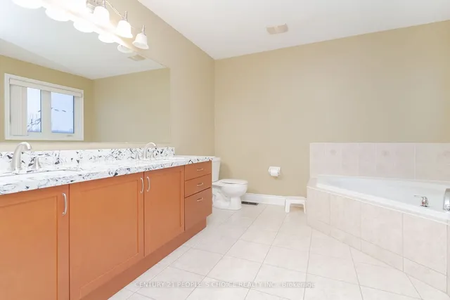 Additional image 24 of 39 Huntspoint Dr