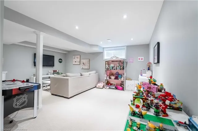 Additional image 39 of 45 Seabreeze Cres Unit 10