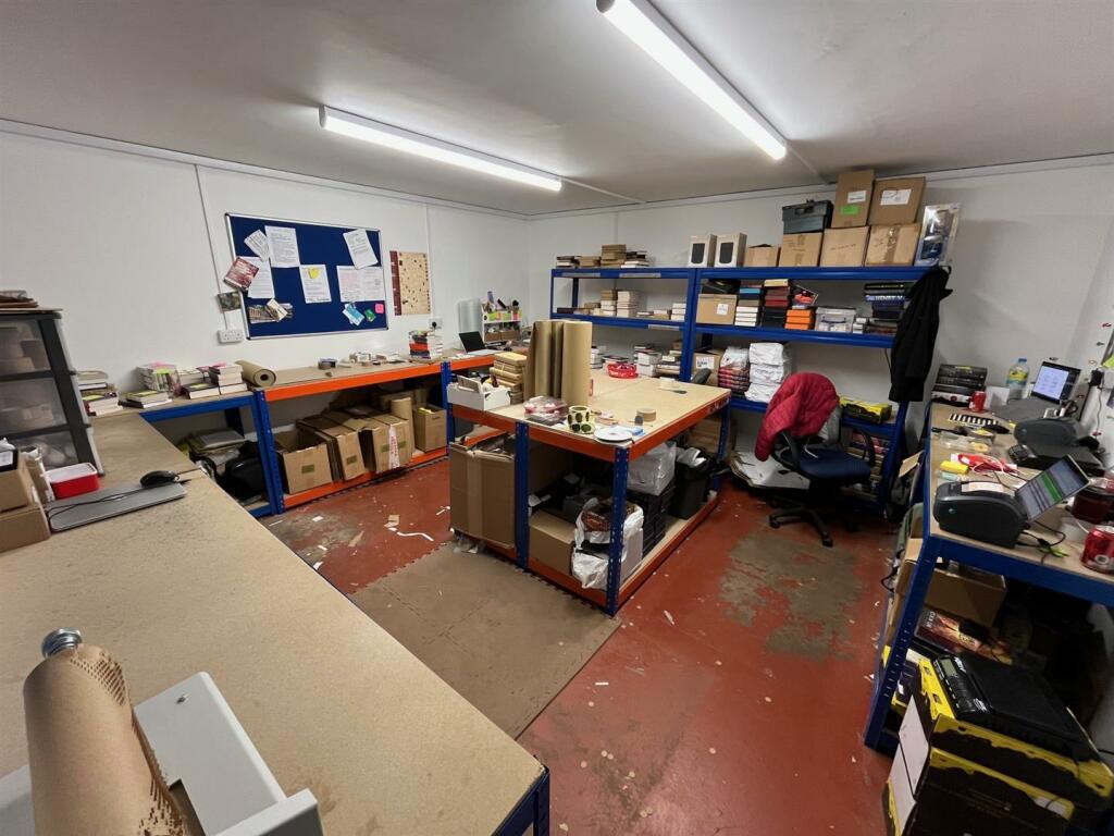 Additional image 5 of Weights Farm Business Park, Redditch B97 6RG