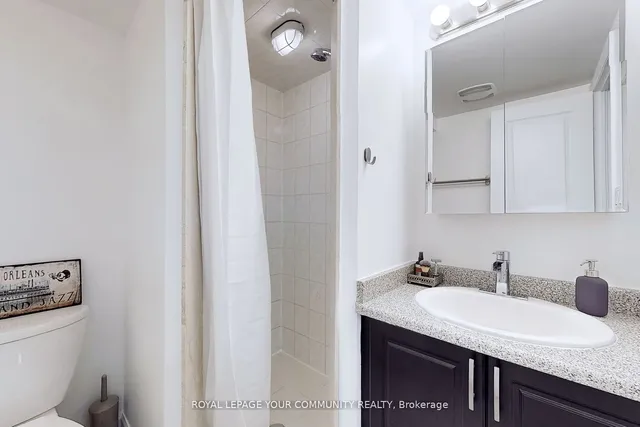 Additional image 18 of 118 Finch Ave Unit TH5