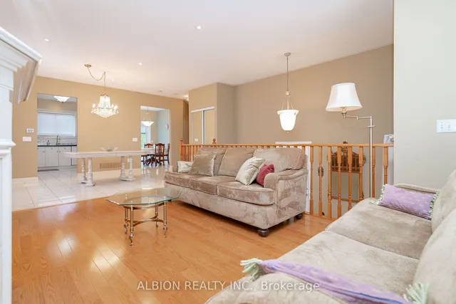 Additional image 10 of 30 Rushbrook Dr