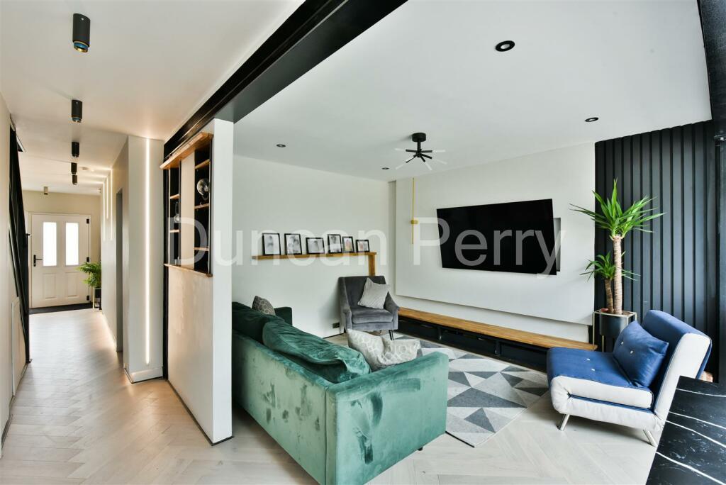 Additional image 4 of Holloways Lane, Welham Green