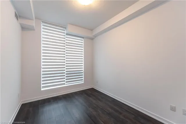 Additional image 14 of 450 Dundas St Unit 518