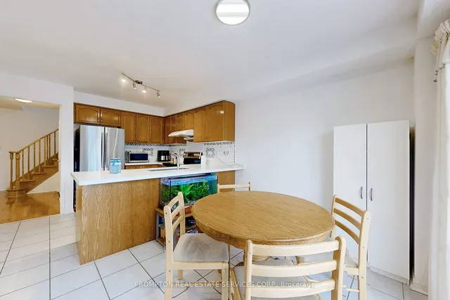 Additional image 10 of 118 Sand Cherry Cres