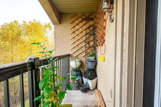 Additional image 19 of 2085 Appleby Line Unit 410