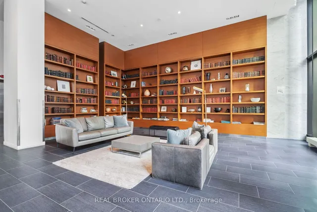 Additional image 28 of 170 Fort York Blvd Unit 303