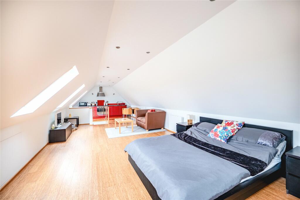 Additional image 21 of Hillier Cottages, Standerwick