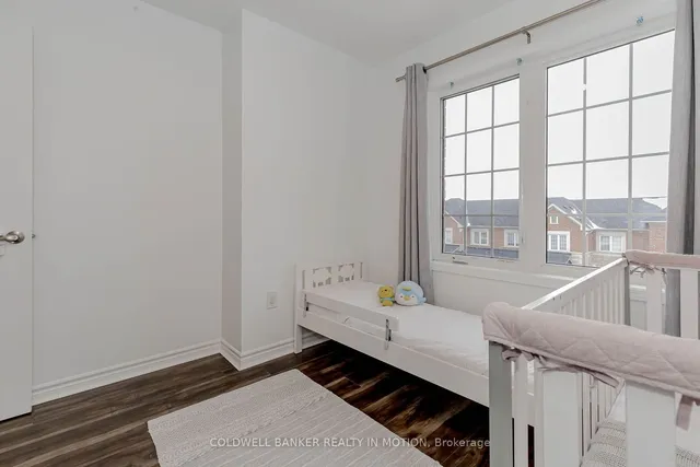 Additional image 34 of 1151 Duignan Cres