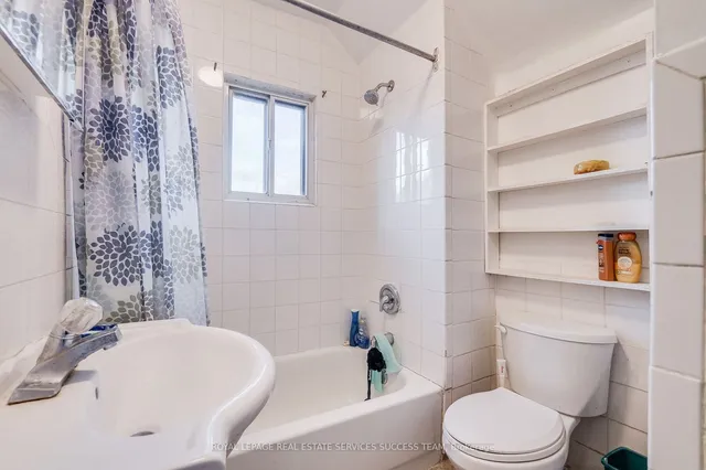 Additional image 24 of 109 Sanford Ave