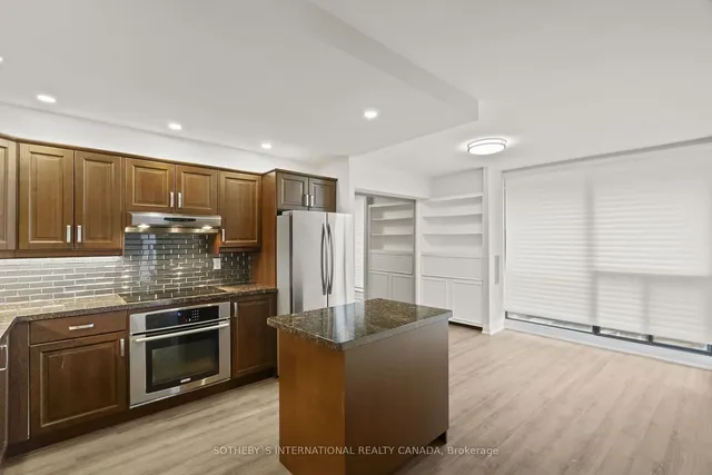 Additional image 9 of 33 Harbour Sq Unit 2208