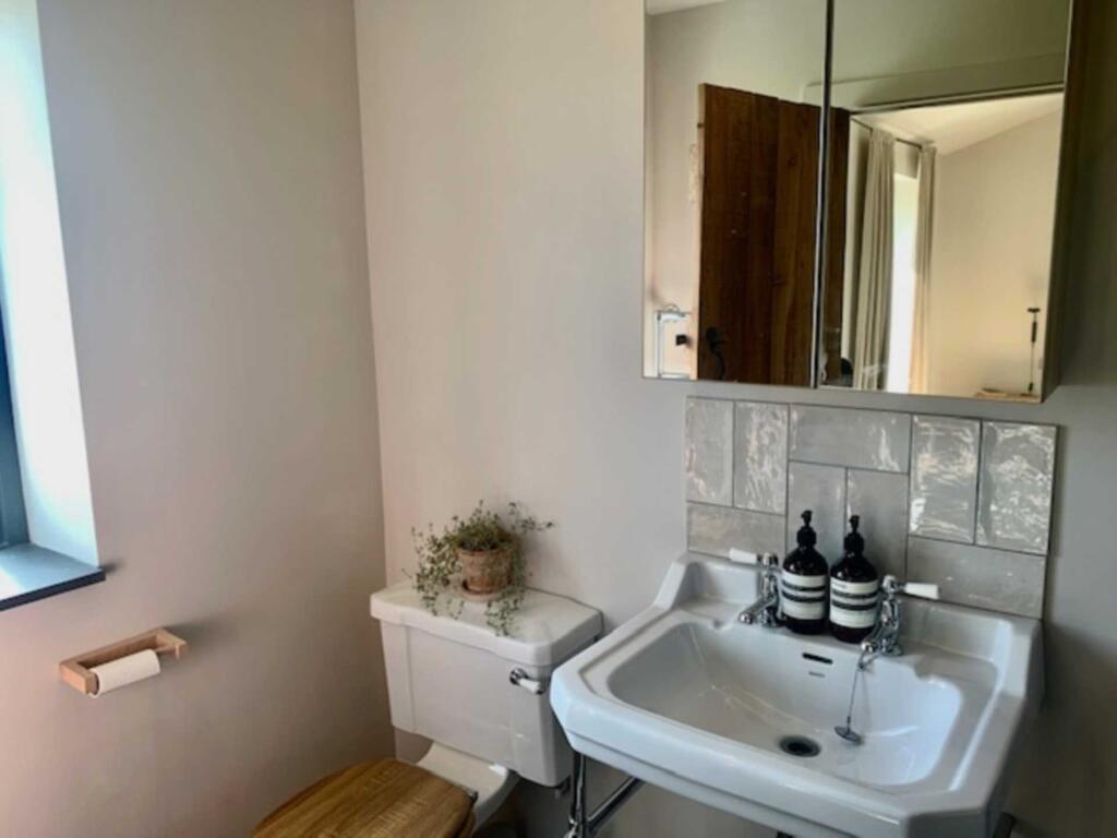 Additional image 13 of Laverton, Bath