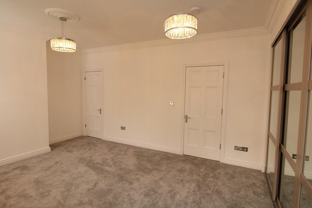 Additional image 32 of 49 Lee Crescent