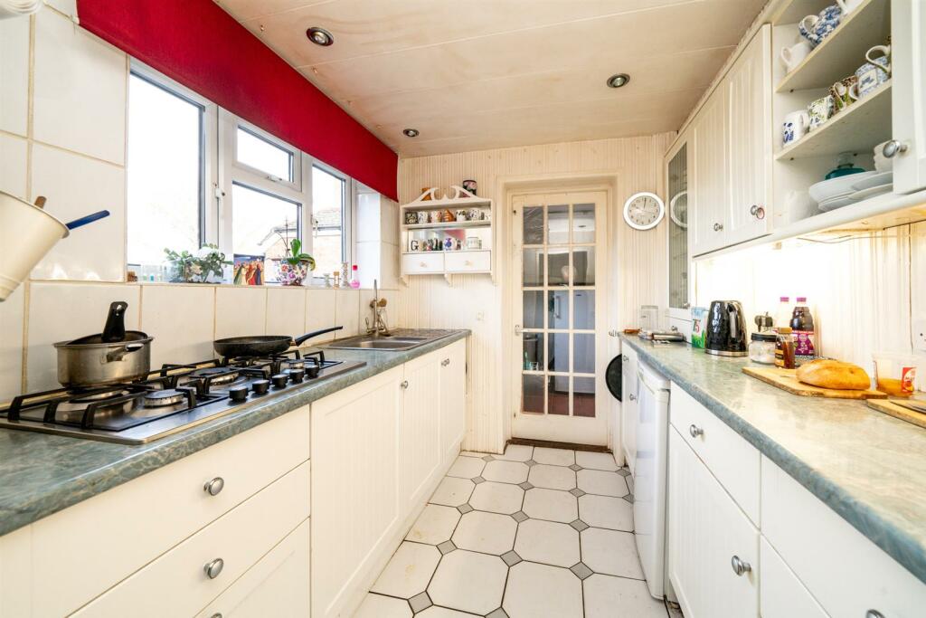 Additional image 7 of Toulmin Drive, St. Albans