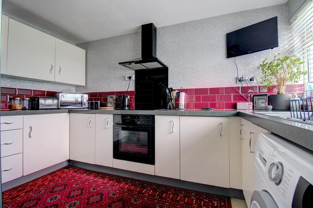 Additional image 6 of Redlake, Tamworth, B77