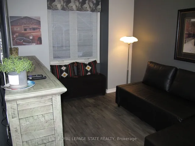 Additional image 23 of 60 Rice Ave Unit 6