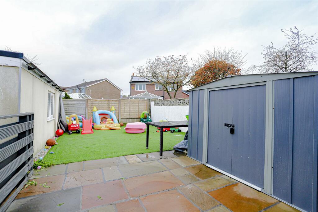 Additional image 11 of Fernlea Drive, Clayton Le Moors