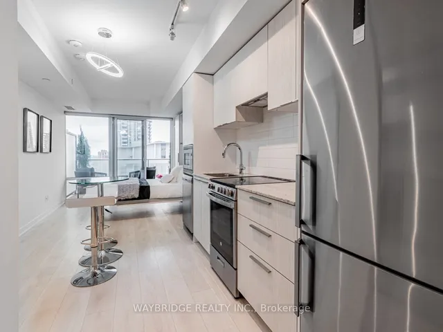 Additional image 8 of 501 Yonge St Unit 1406