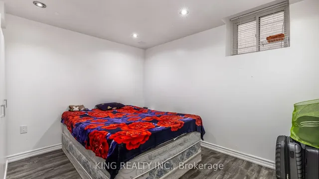 Additional image 32 of 8 Hummingbird Crt