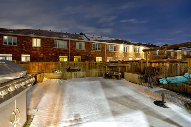 Additional image 36 of 8 Kawana Rd