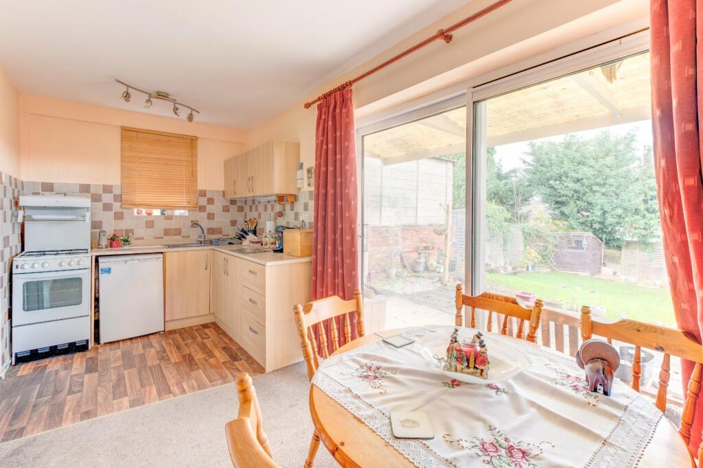 Additional image 7 of Greenlands Avenue, Greenlands, Redditch, B98