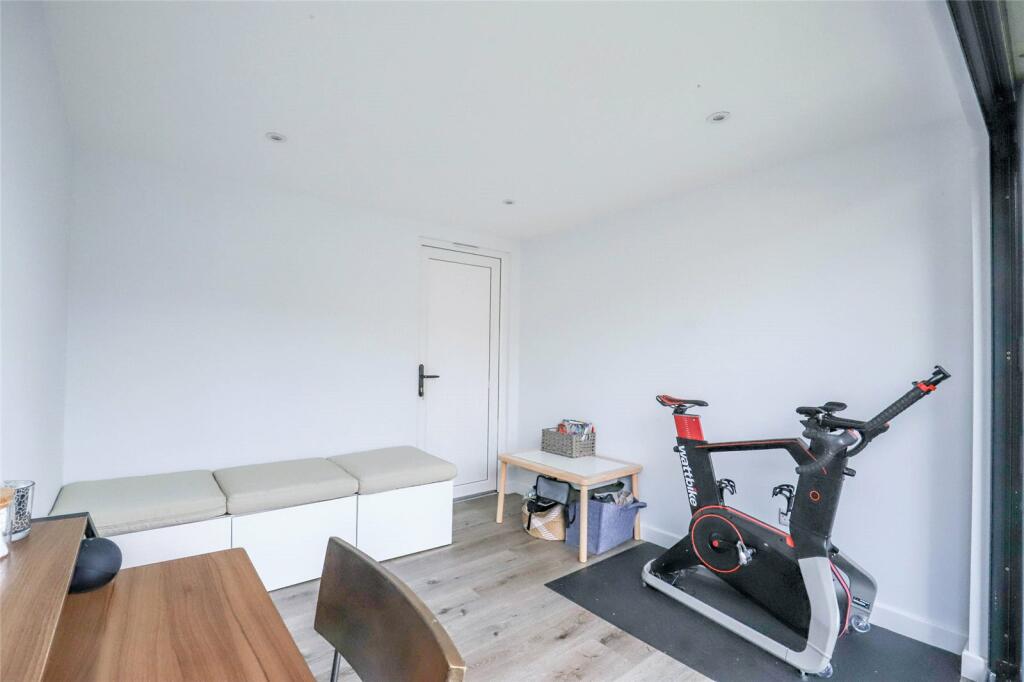 Additional image 14 of Bernard Street, St. Albans, Hertfordshire, AL3