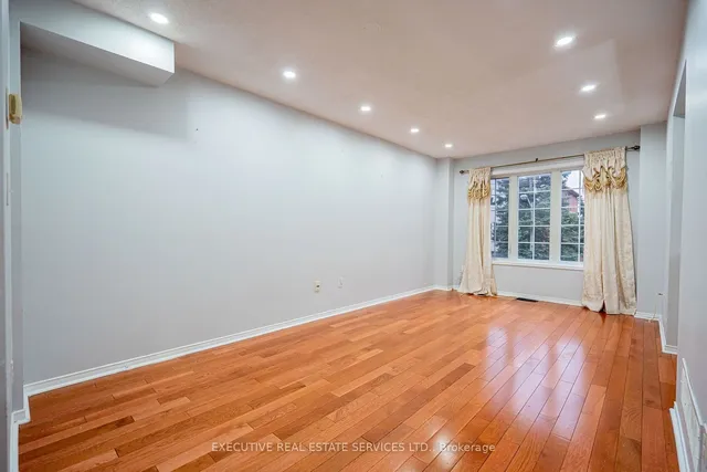 Additional image 14 of 170 Havelock Dr Unit 21