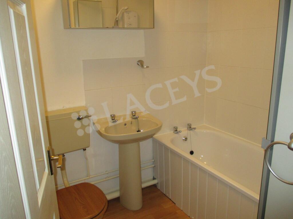 Additional image 4 of Hillingdon Court, Yeovil