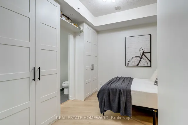 Additional image 20 of 51 East Liberty St Unit 1207