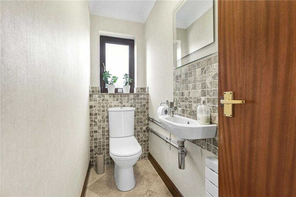 Additional image 12 of Cubitts Close, Digswell, Hertfordshire, AL6