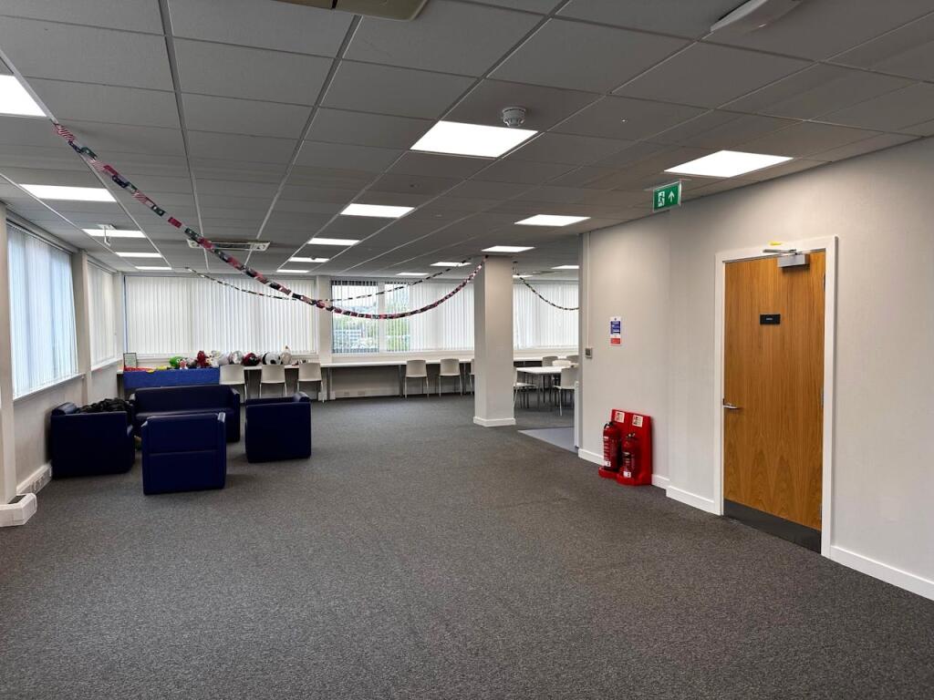 Additional image 8 of 60 Whitehall Road, Halesowen, West Midlands, B63 3JS