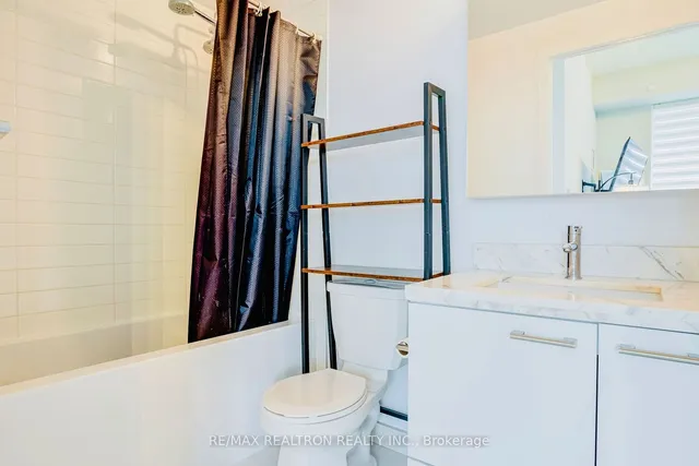 Additional image 20 of 2221 Yonge St Unit 2911