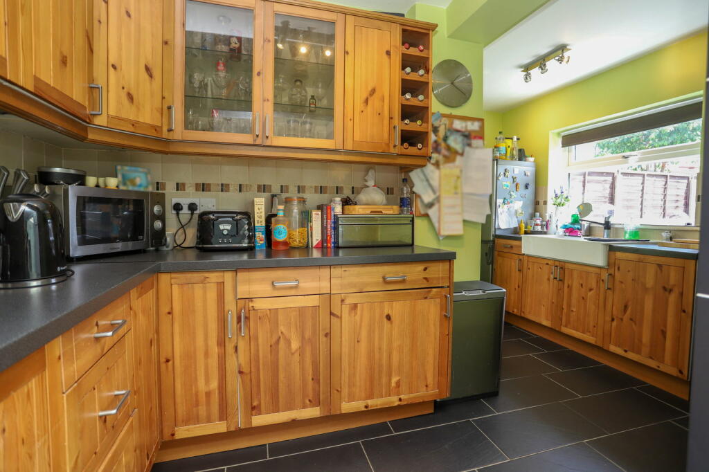 Additional image 6 of Feldon Lane, Halesowen, B62 9DS