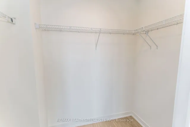 Additional image 13 of 10 DEERLICK Crt Unit 907