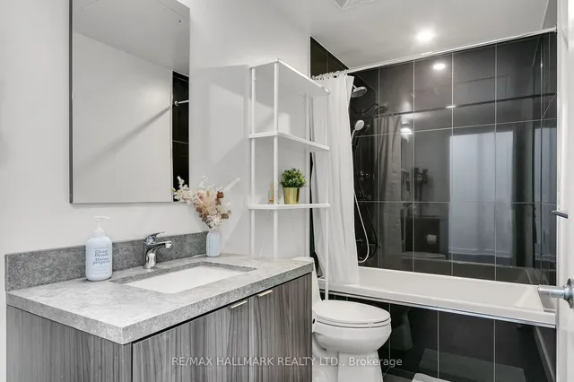 Additional image 20 of 125 Blue Jays Way St Unit 4608