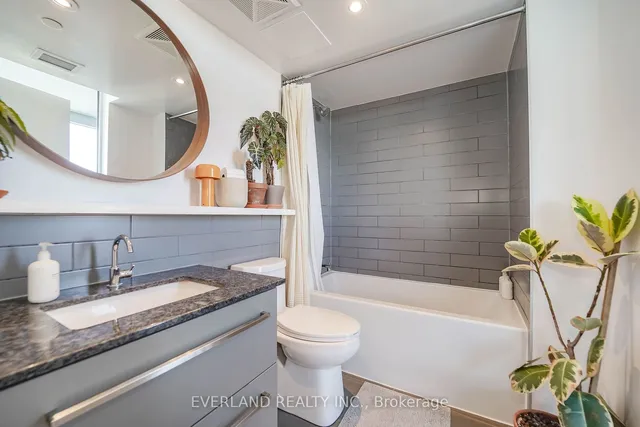 Additional image 17 of 160 Flemington Rd Unit 1005