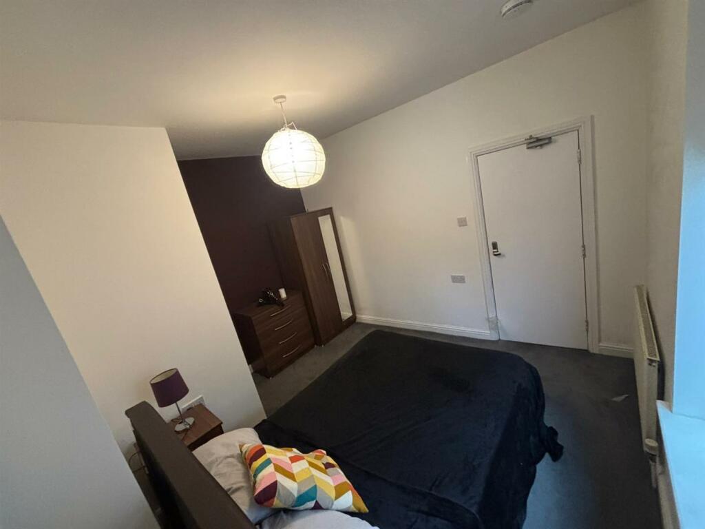 Additional image 4 of Wood End Lane, Birmingham