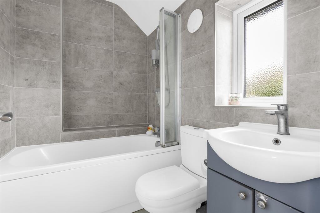 Additional image 16 of London Road, Welwyn