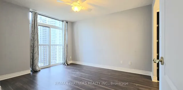 Additional image 10 of 5418 Yonge St Unit 1517